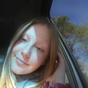 Meet your Posher, Jade